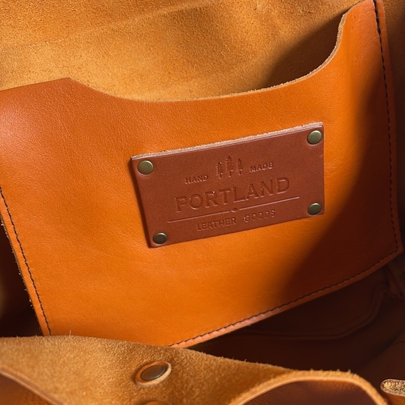 Portland Leather Goods Tote Bag - Picture 5 of 11